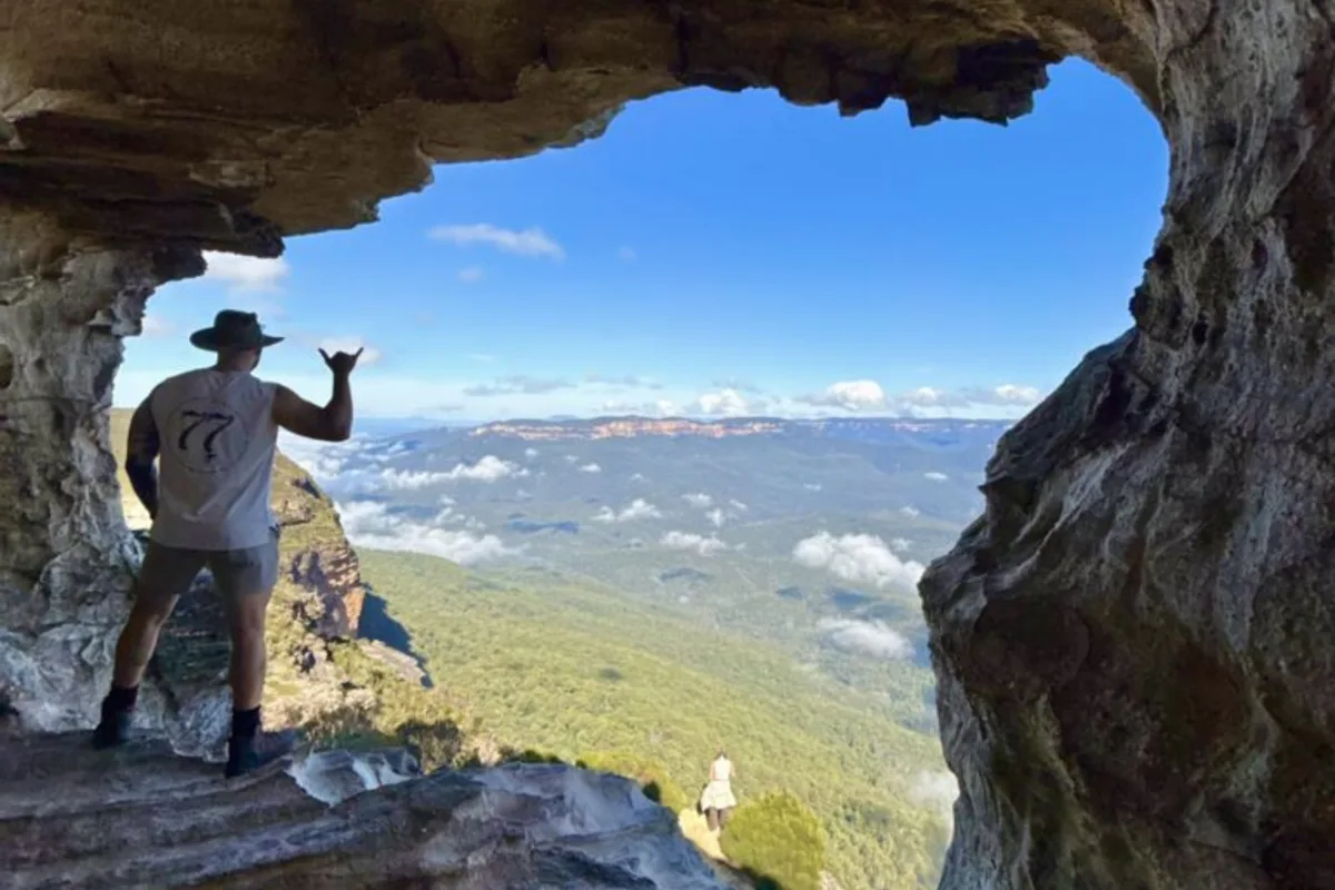 What to Bring for a Day Trip to the Blue Mountains